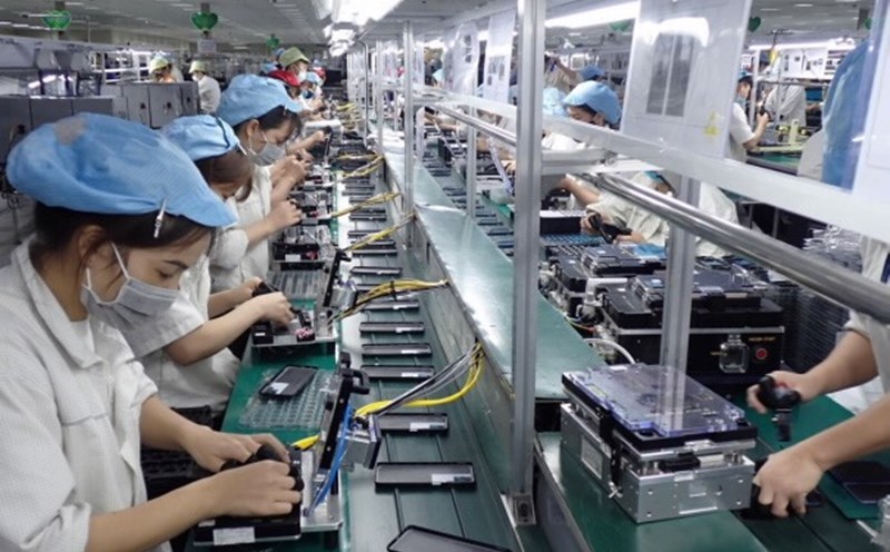 Thiết Kế Web Sản Xuất Đồ Điện Tử Cần Thơ – Giải Pháp Số Cho Doanh Nghiệp Ngành Điện Tử